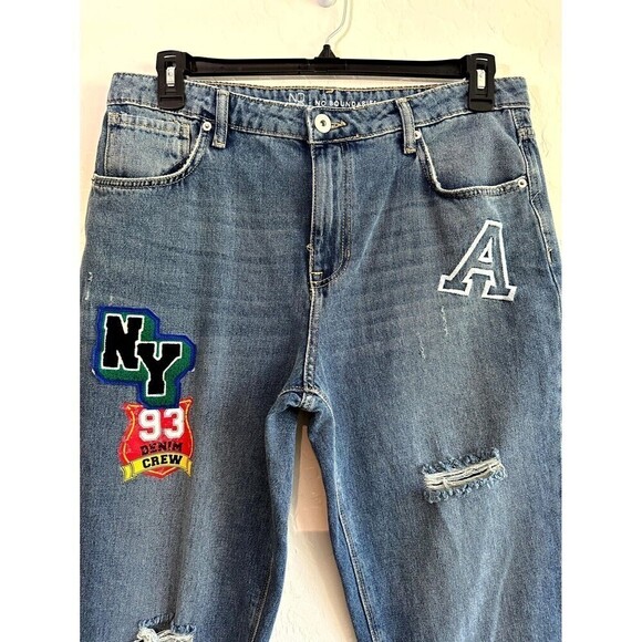 No Boundaries Distressed Denim High Rise Straight Jeans Women's Size 15 Blue - Picture 3 of 16